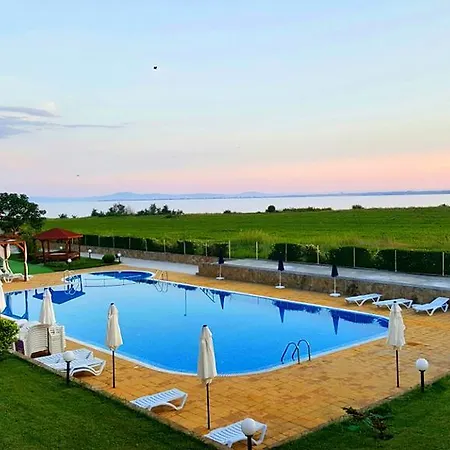 Panoramic Sea View Apartman *